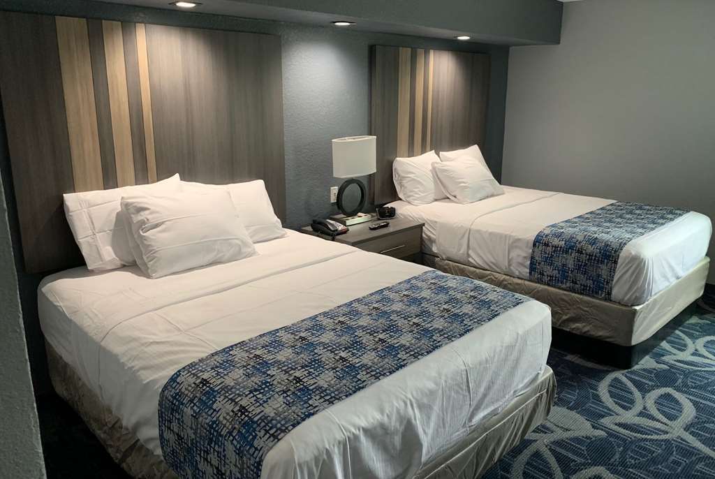 Baymont Inn & Suites Шони Номер фото